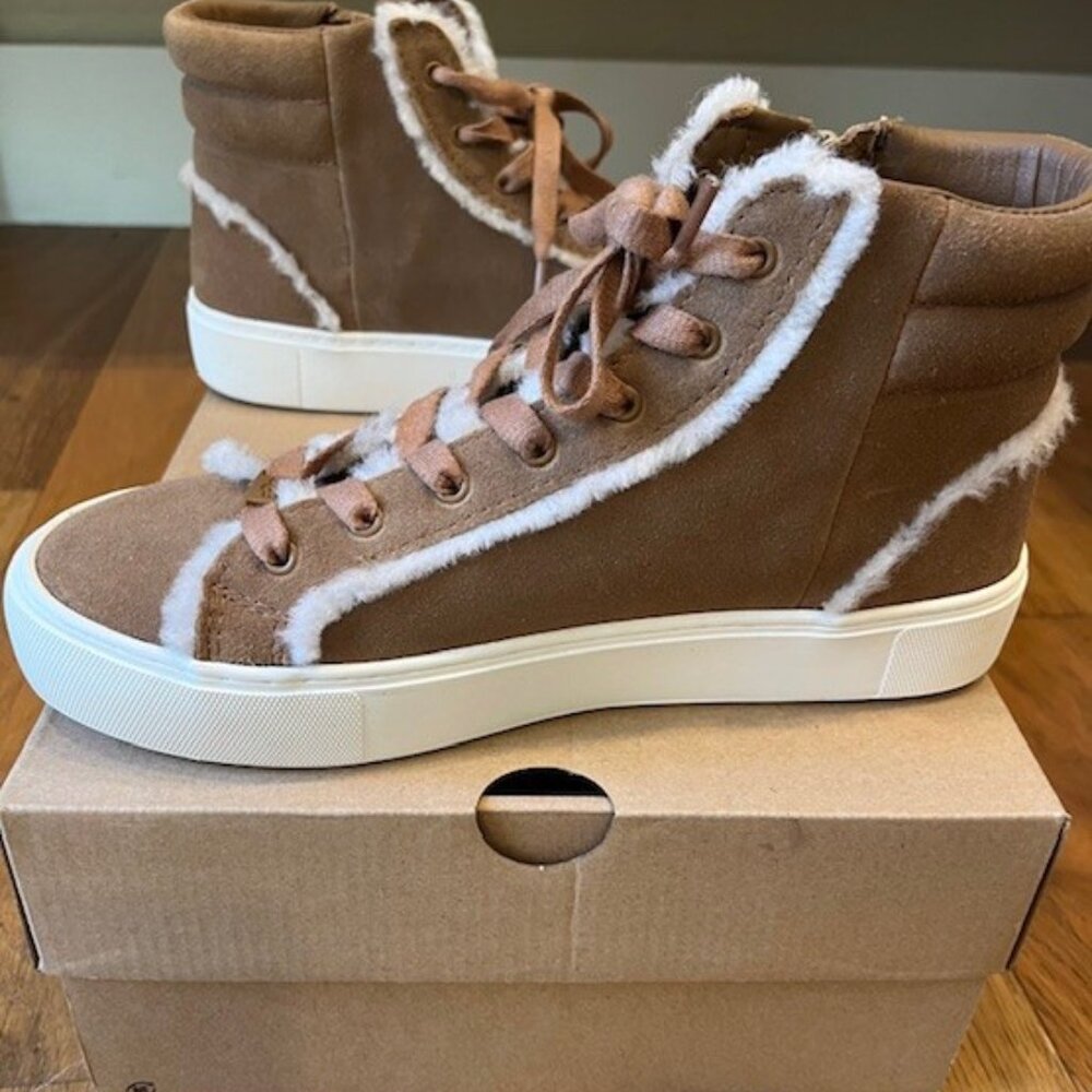 UGG Olli Heritage Sneaker--Chestnut--Women's US 7